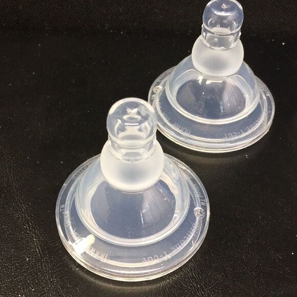 New❤️Bundle 4 pc Mii Sophia La Girafe - Picture 2 of 3